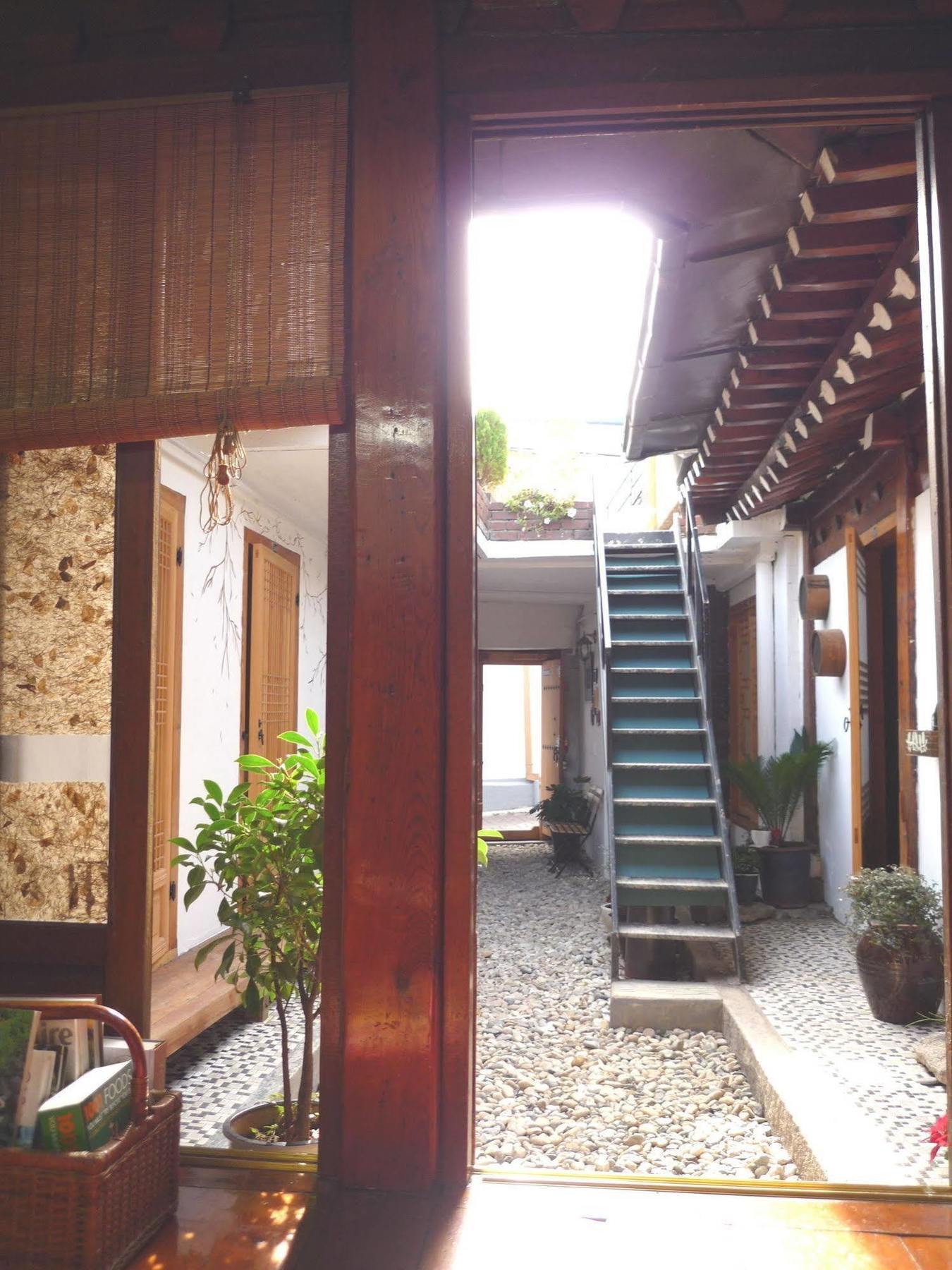 Raon Guesthouse Seúl Exterior foto